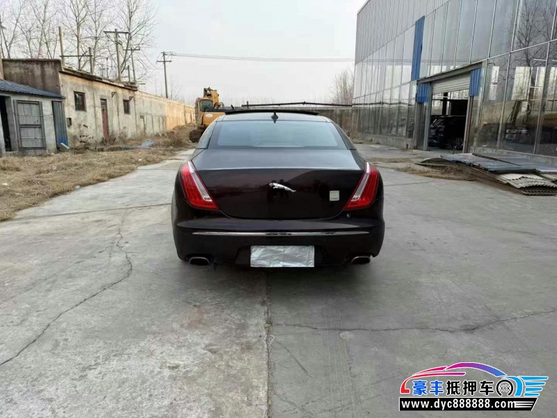 14年捷豹XF轿车抵押车出售