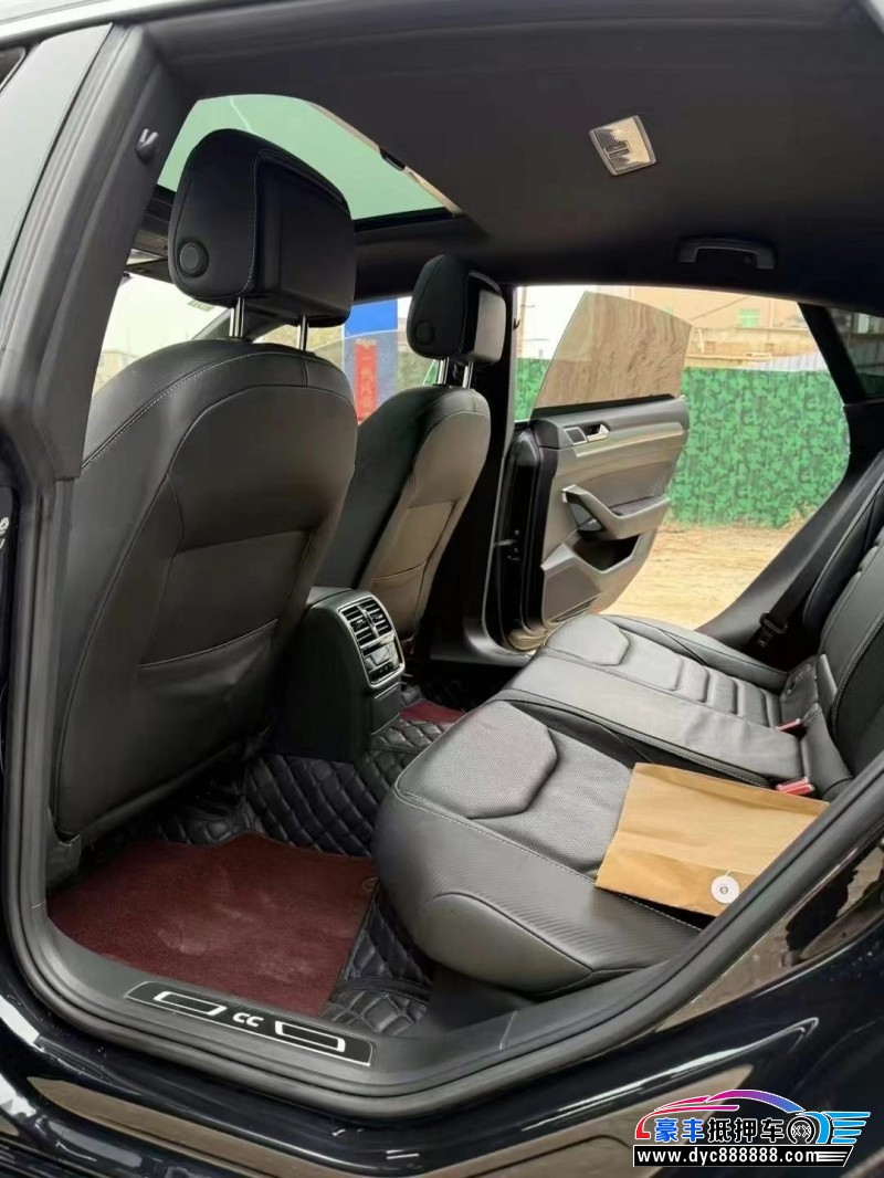 19年大众CC轿车抵押车出售