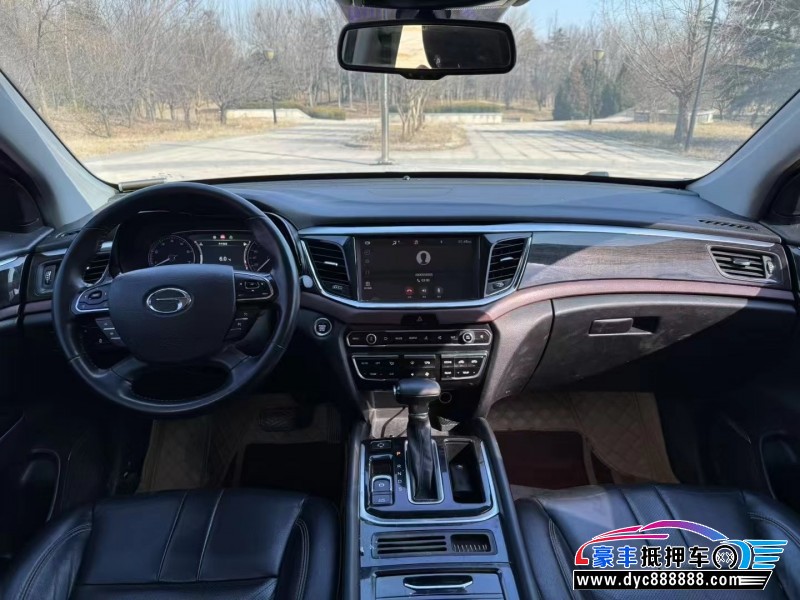 18年传祺GS8轿车抵押车出售