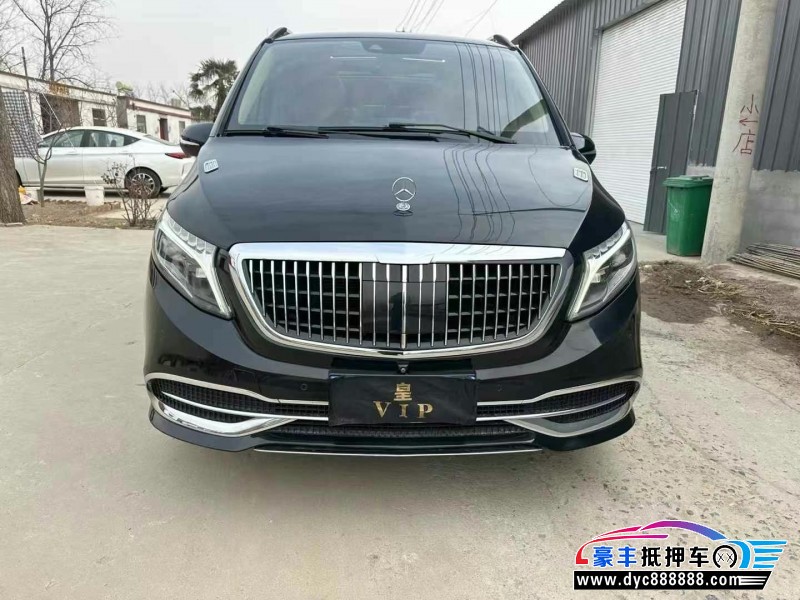 17年奔驰V轿车抵押车出售