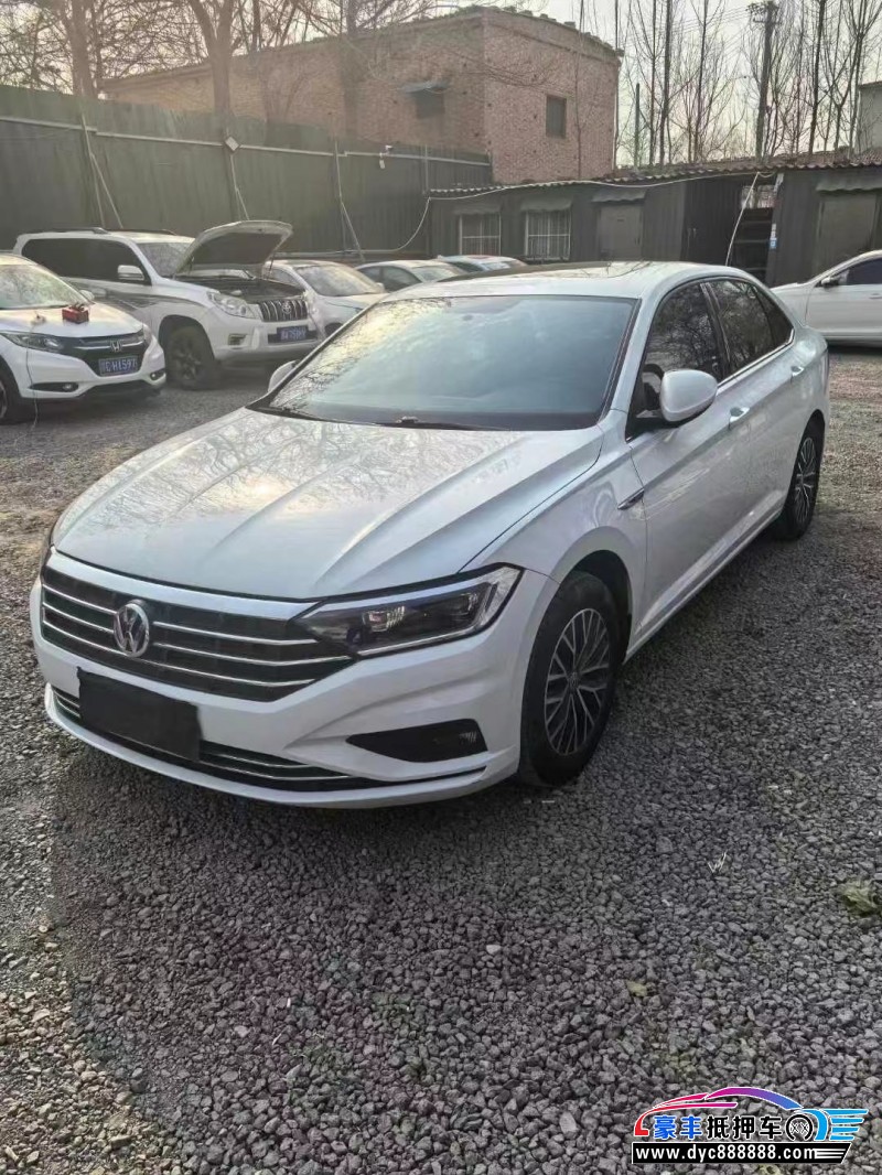 21年大众速腾轿车抵押车出售