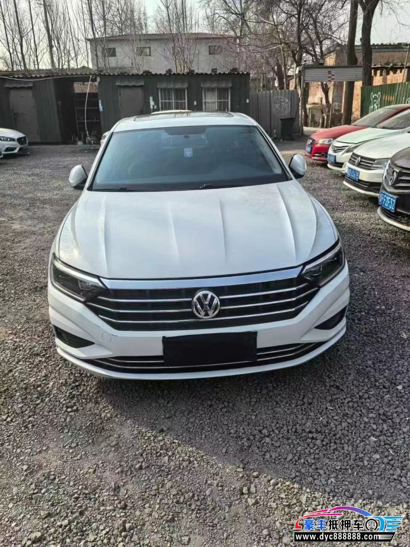 21年大众速腾轿车抵押车出售