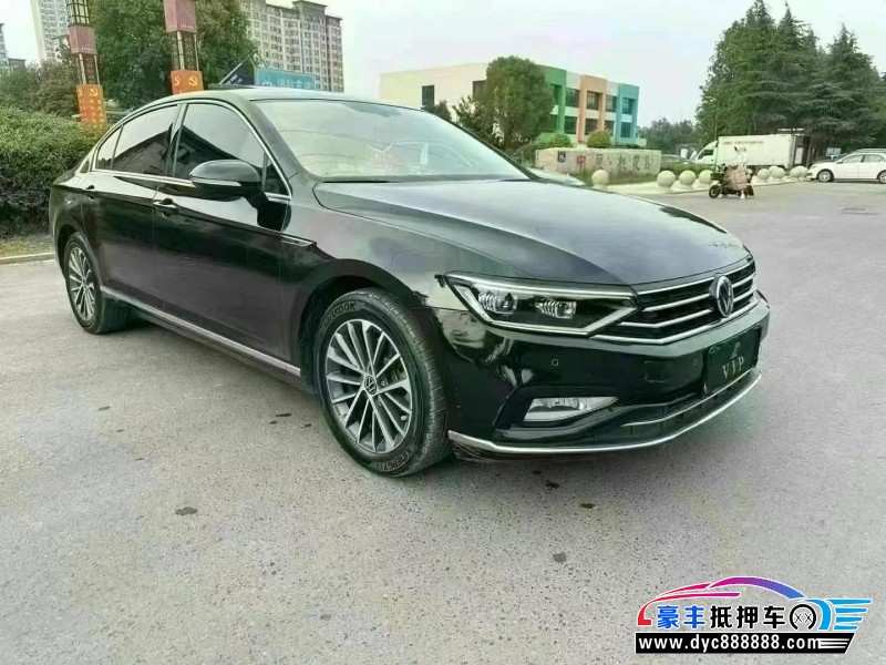 21年大众迈腾轿车抵押车出售