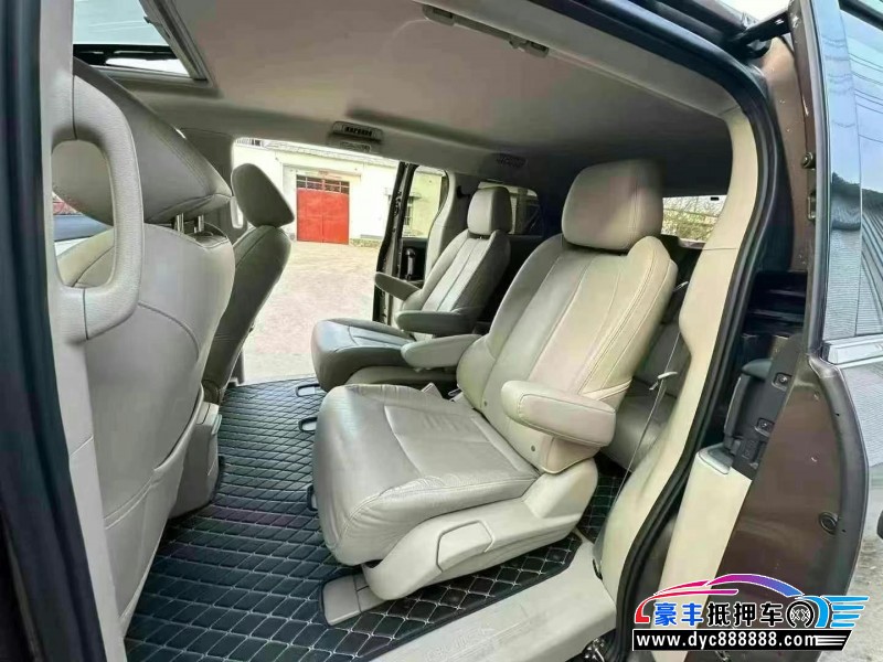 20年别克GL8轿车抵押车出售