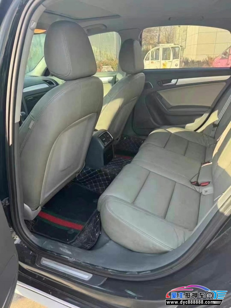 15年奥迪A4轿车抵押车出售