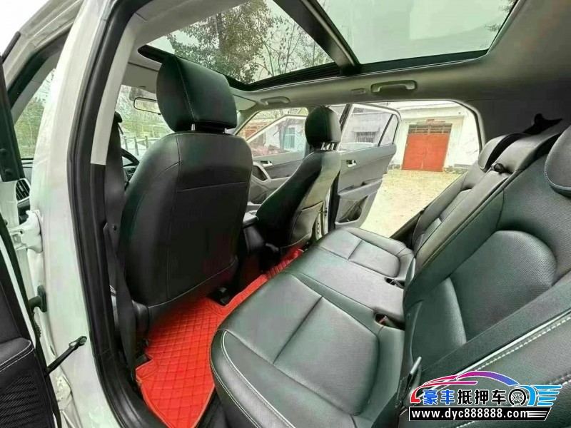 19年现代ix25轿车抵押车出售