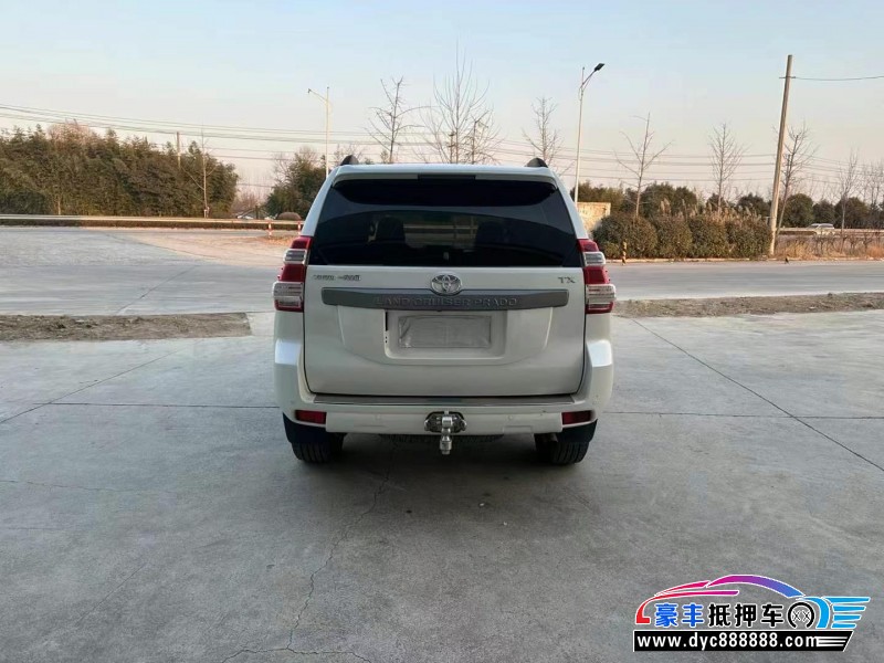 17年丰田普拉多（霸道）轿车抵押车出售
