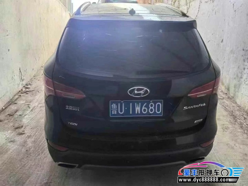 14年现代新胜达轿车抵押车出售