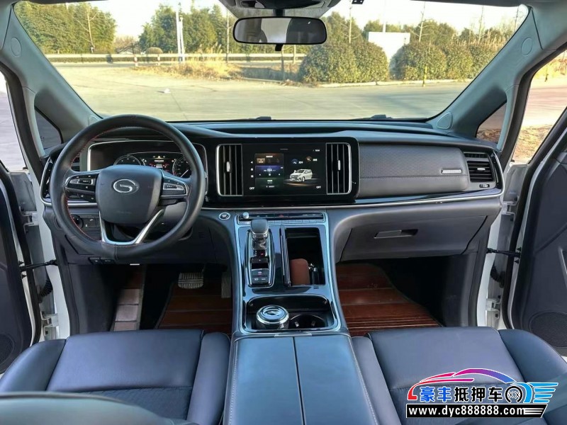 23年传祺M8轿车抵押车出售