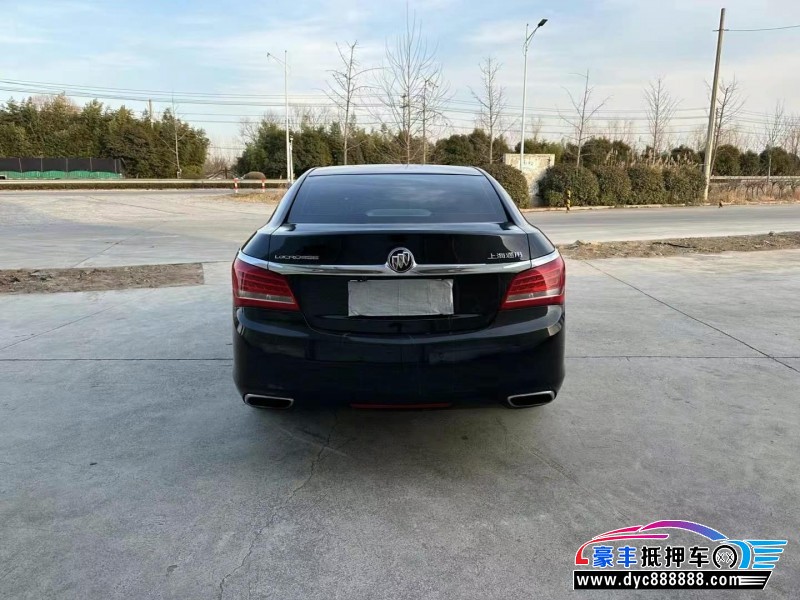 14年别克君越轿车抵押车出售