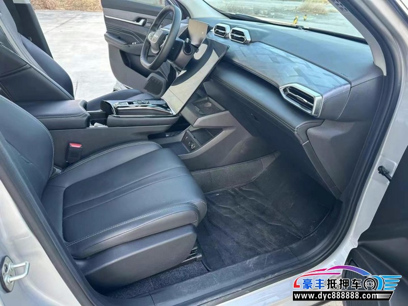 24年东风风神浩瀚轿车抵押车出售