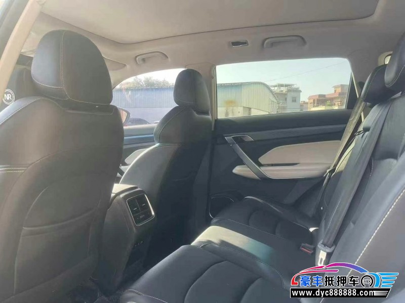 22年吉利博越轿车抵押车出售