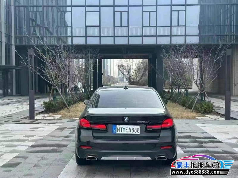 22年宝马5系轿车抵押车出售