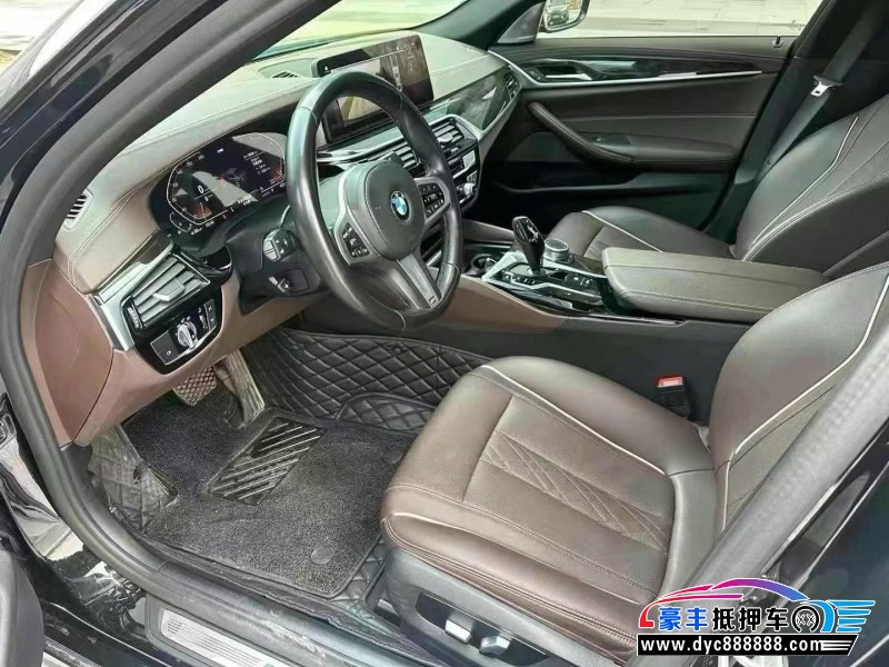 22年宝马5系轿车抵押车出售