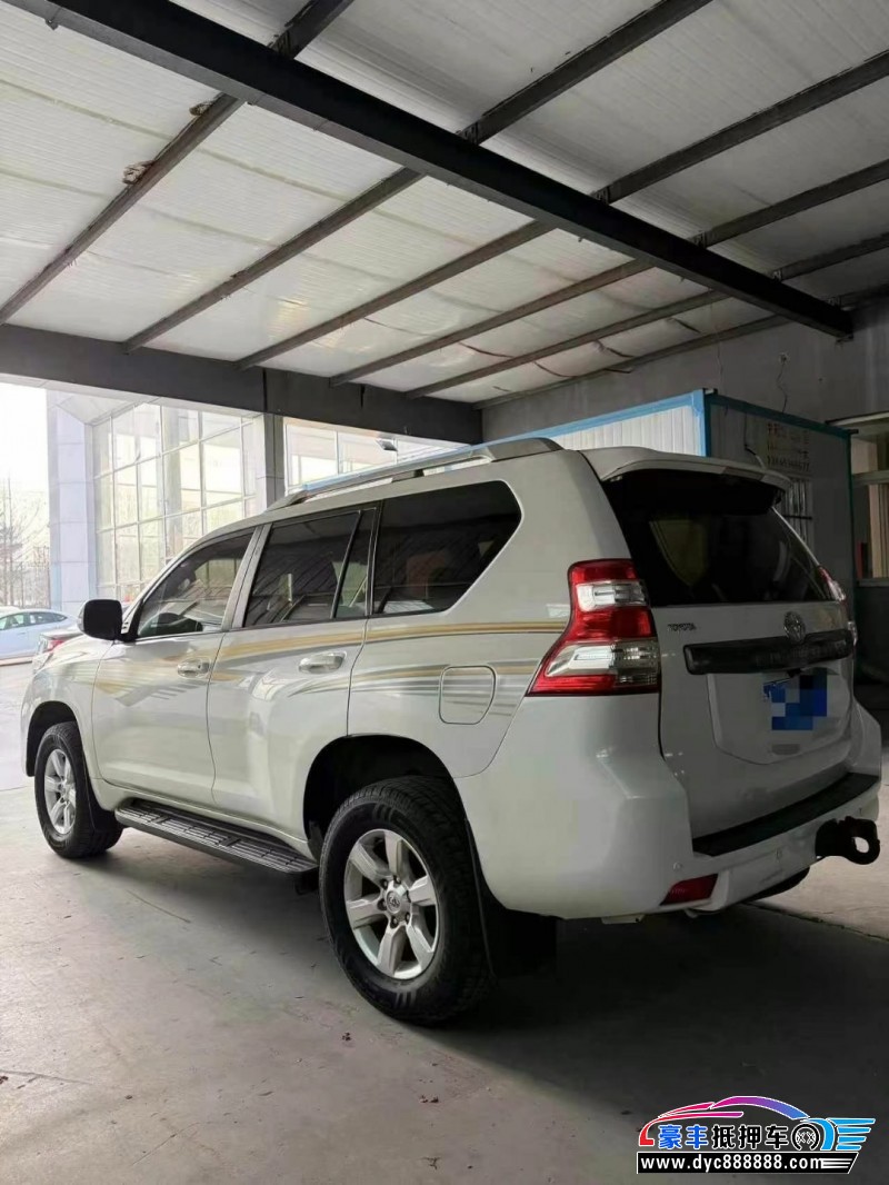 16年丰田普拉多（霸道）轿车抵押车出售