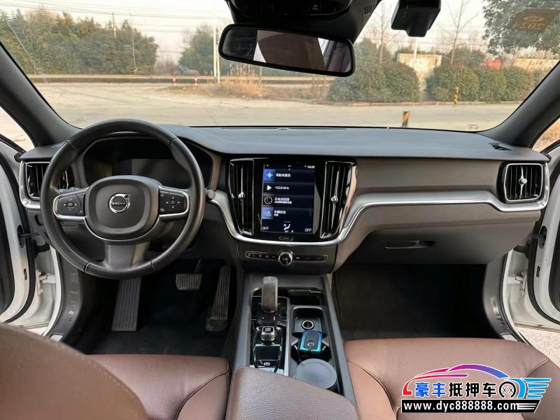 22年沃尔沃S60轿车抵押车出售