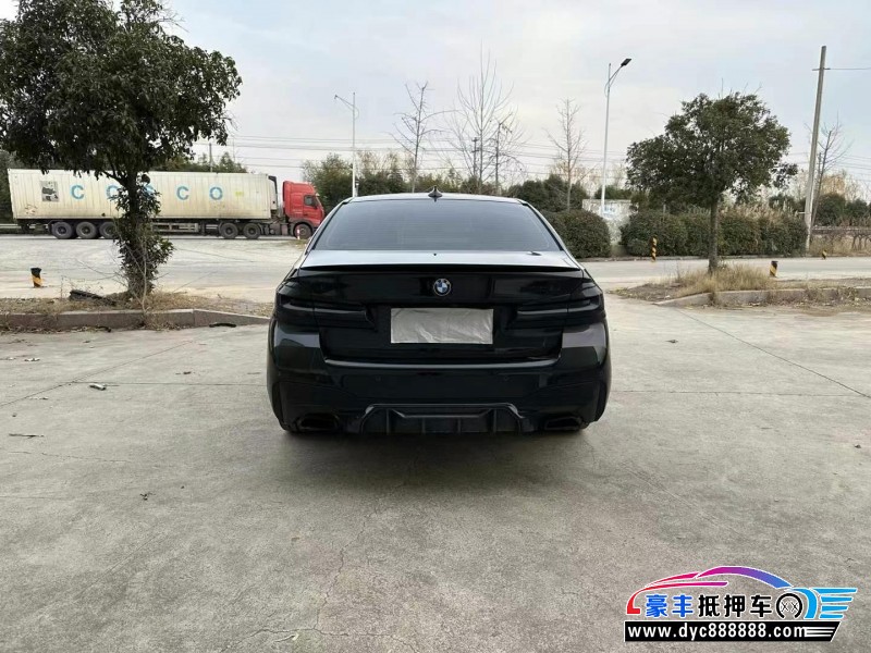 23年宝马5系轿车抵押车出售