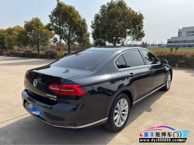 17年大众迈腾轿车抵押车出售