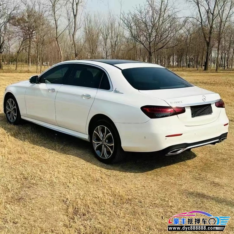 22年奔驰E轿车抵押车出售