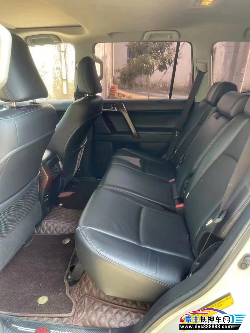 16年丰田普拉多（霸道）轿车抵押车出售