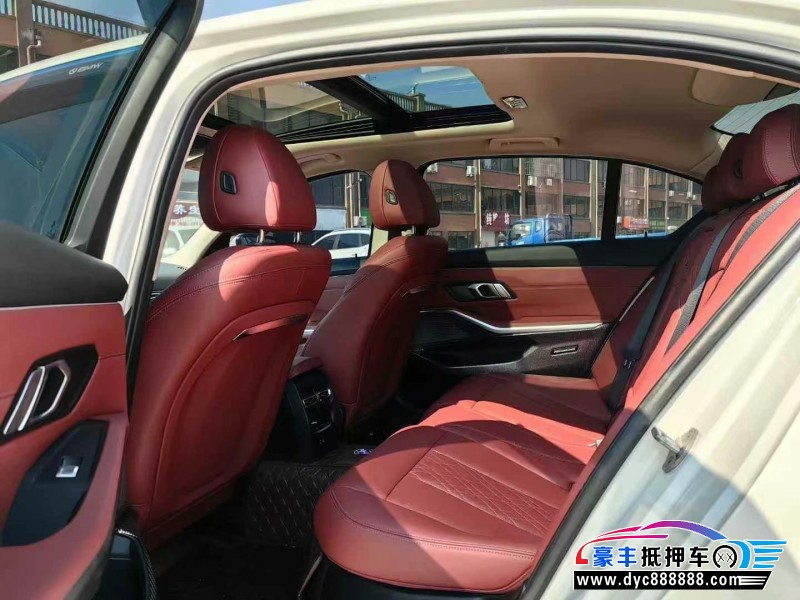 23年宝马3系轿车抵押车出售