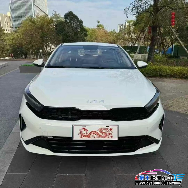 24年起亚K3轿车抵押车出售