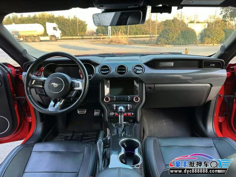 19年福特野马轿车抵押车出售