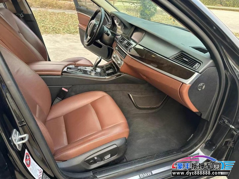 15年宝马5系轿车抵押车出售