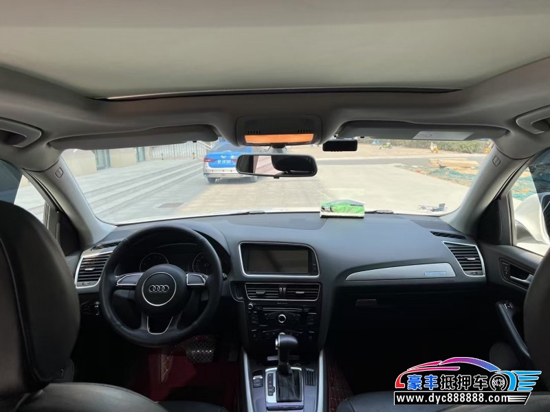 14年奥迪Q5轿车抵押车出售