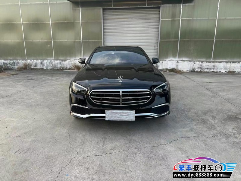 21年奔驰E轿车抵押车出售