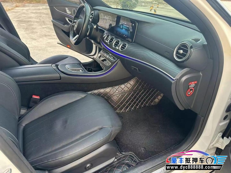 21年奔驰E轿车抵押车出售