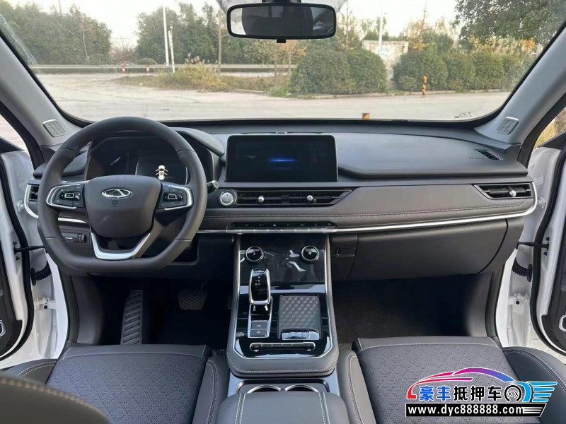 24年奇瑞瑞虎8轿车抵押车出售