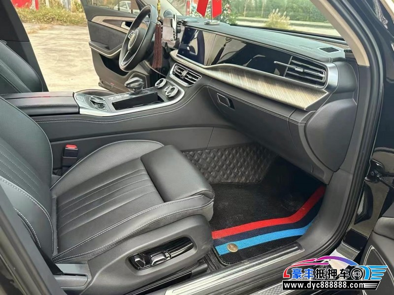 22年红旗H9轿车抵押车出售