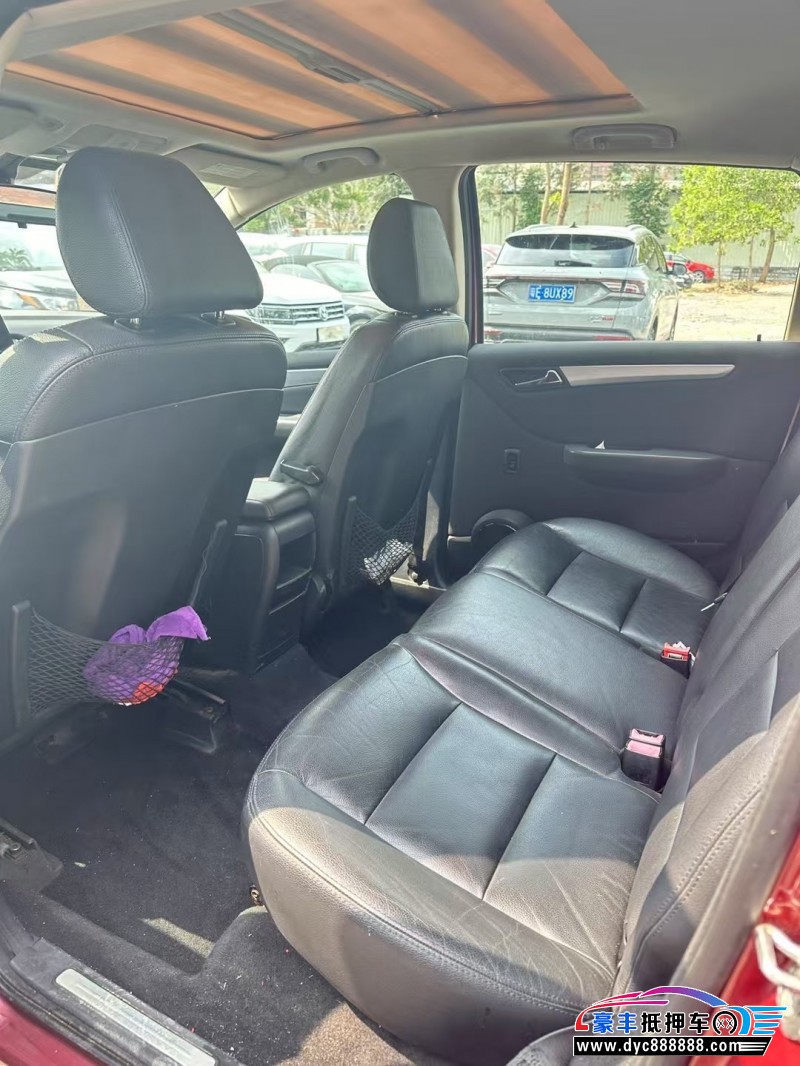 10年奔驰B轿车抵押车出售