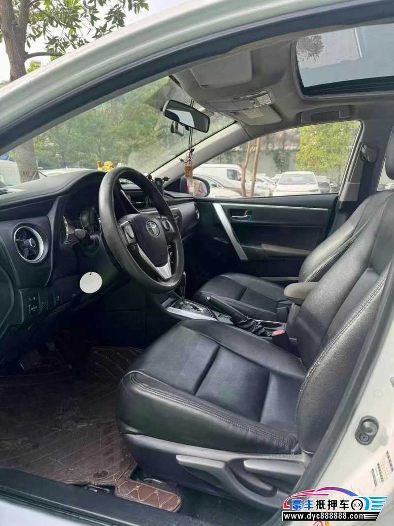 18年丰田卡罗拉轿车抵押车出售