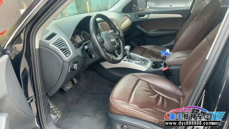 17年奥迪Q5轿车抵押车出售