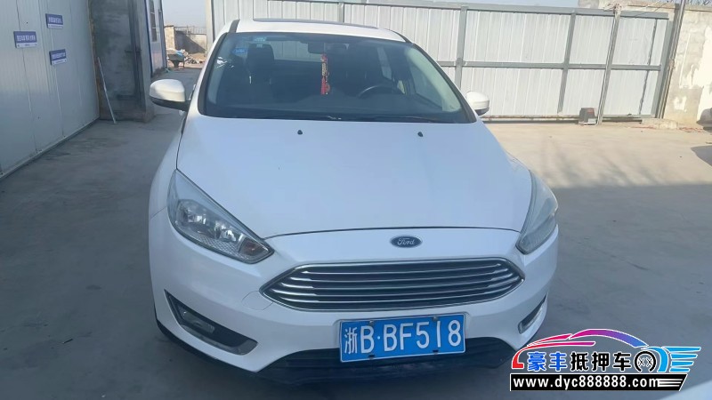 17年福特福克斯轿车抵押车出售
