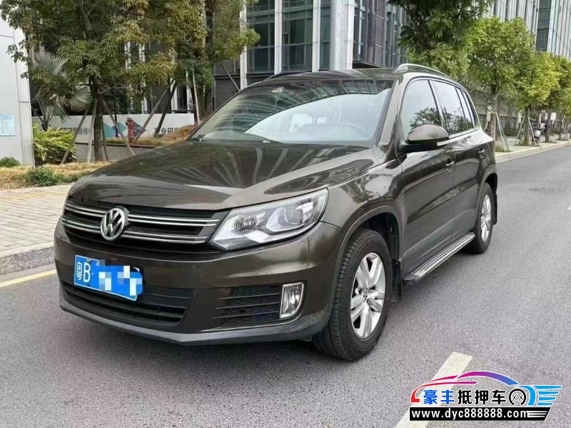 15年大众途观轿车抵押车出售