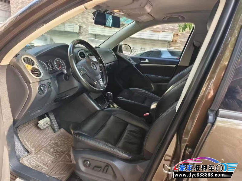 15年大众途观轿车抵押车出售