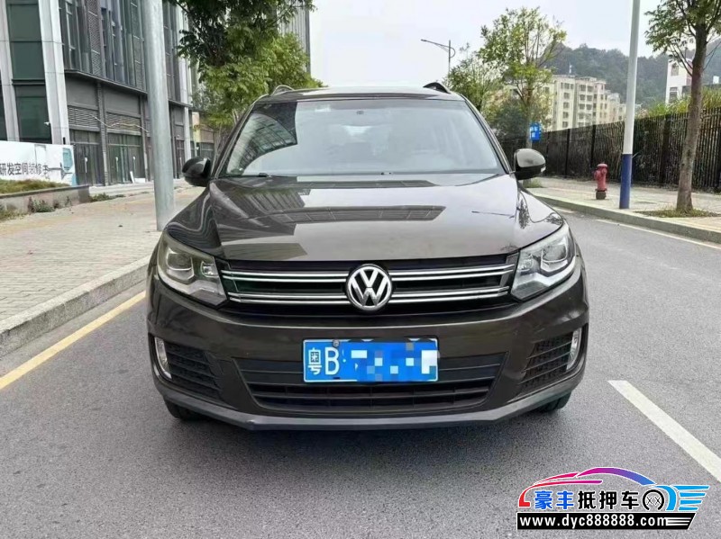 15年大众途观轿车抵押车出售