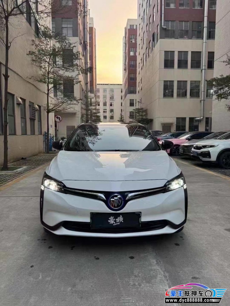 24年别克微蓝轿车抵押车出售