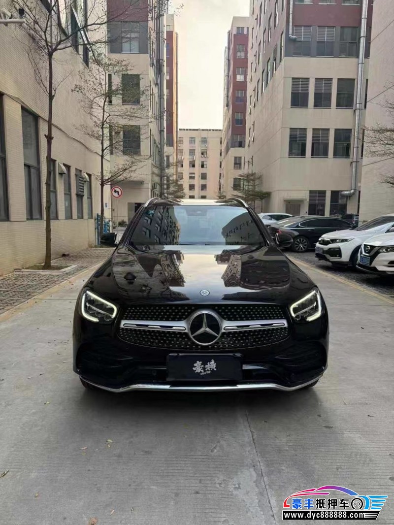 20年奔驰GLC轿车抵押车出售