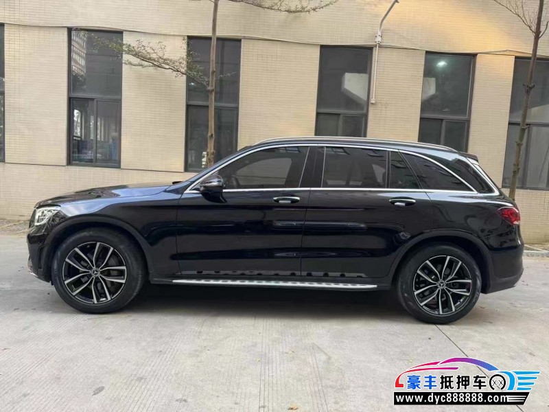 20年奔驰GLC轿车抵押车出售