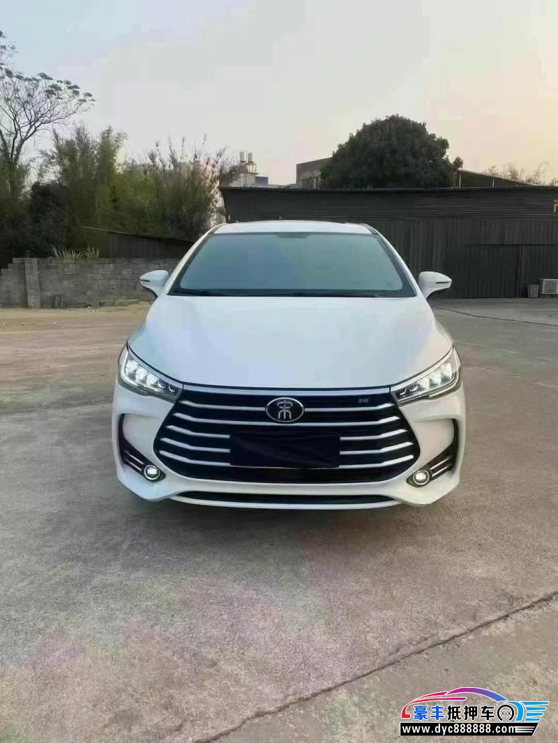 19年比亚迪宋轿车抵押车出售