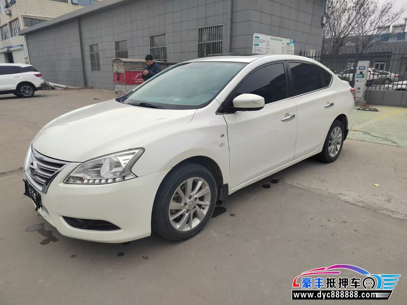 14年日产轩逸轿车抵押车出售