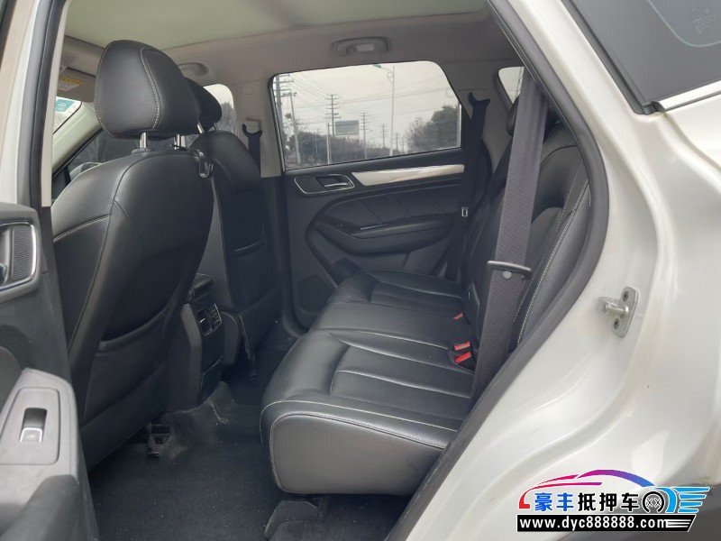 18年荣威RX5轿车抵押车出售