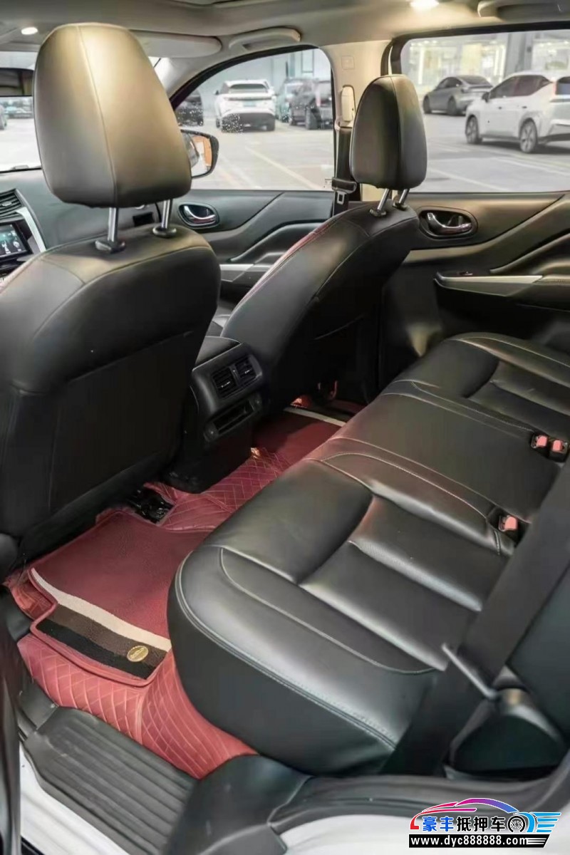 21年日产途达轿车抵押车出售