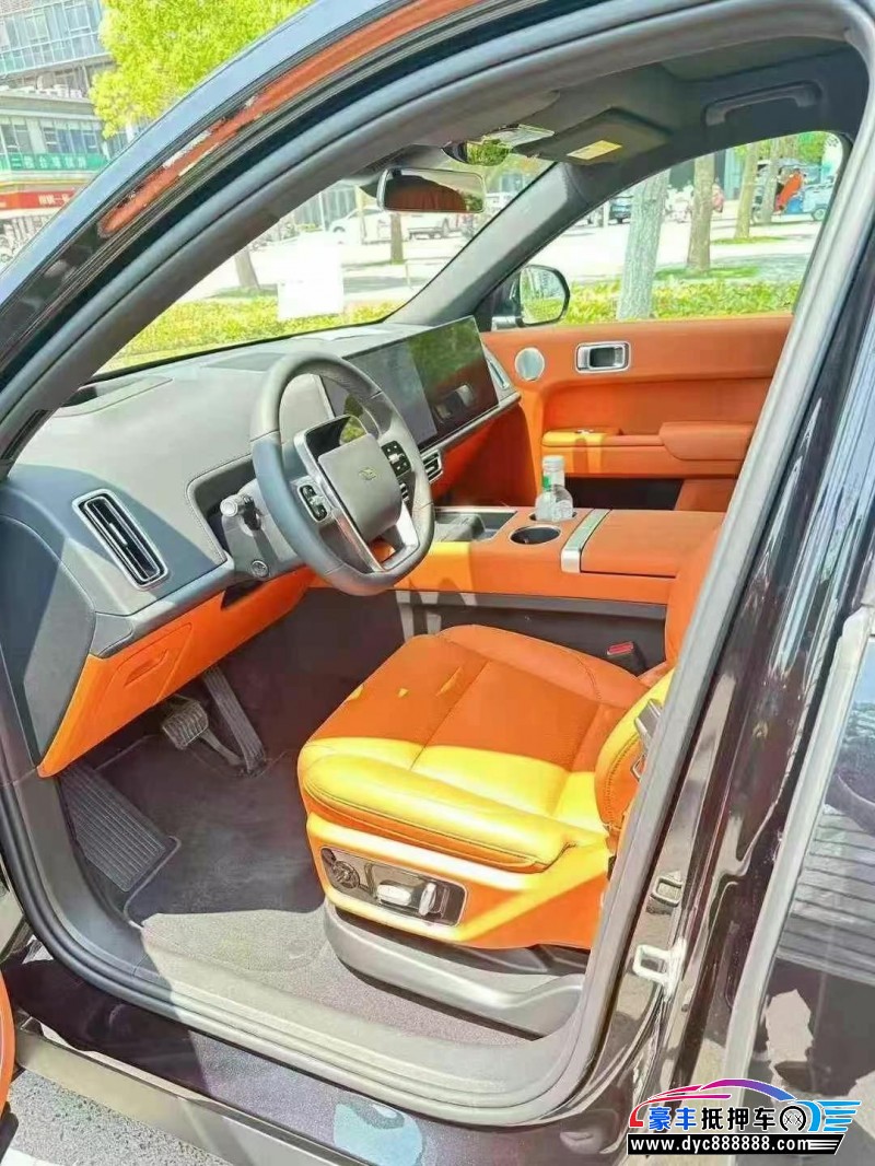 24年理想L7轿车抵押车出售