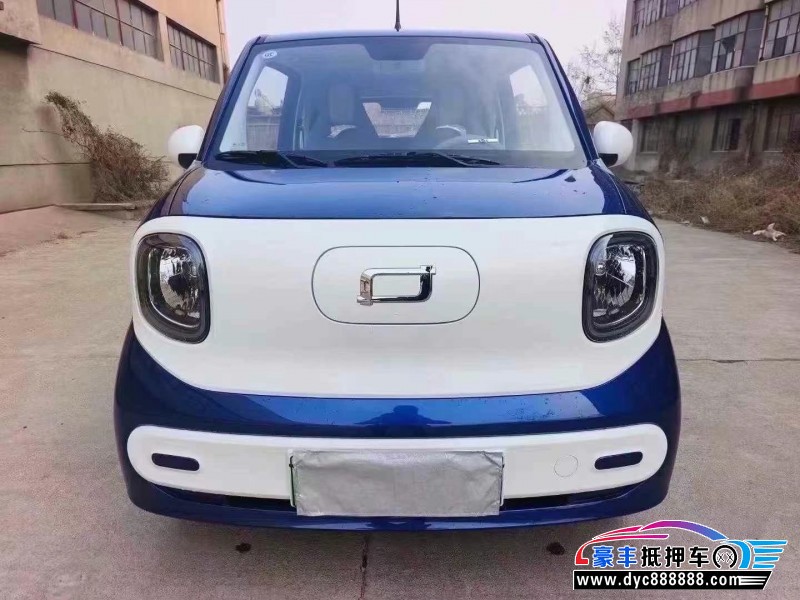 24年奔腾小马轿车抵押车出售