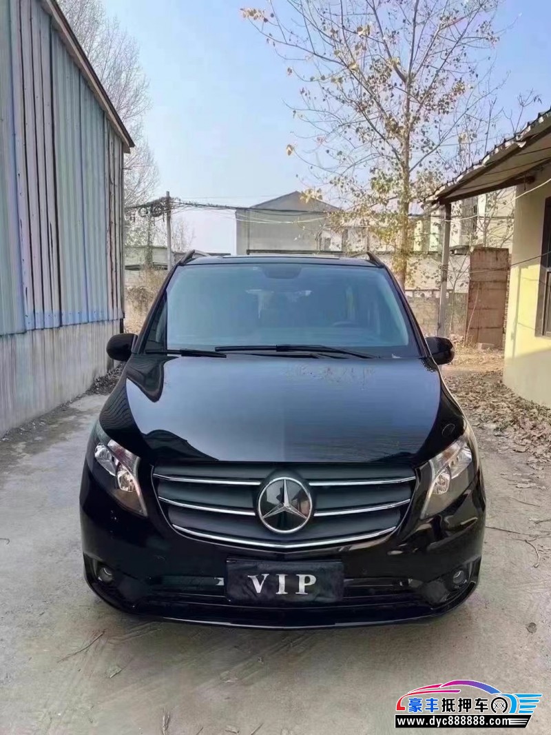 21年奔驰威霆轿车抵押车出售